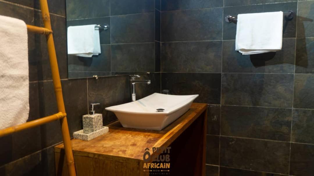 Bed and Breakfast O Petit Club Africain Dakar Zewnętrze zdjęcie
